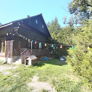 8 Personnes + Grand Terrain Et Riviere Chalet